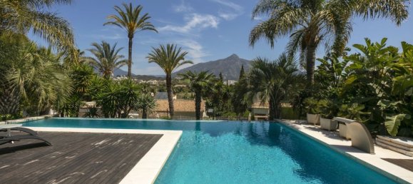 6 chambres Villa à Marbella, Spain No. 109900 10