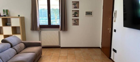2-salle Appartement à Torri di Quartesolo, Italy No. 40463 7