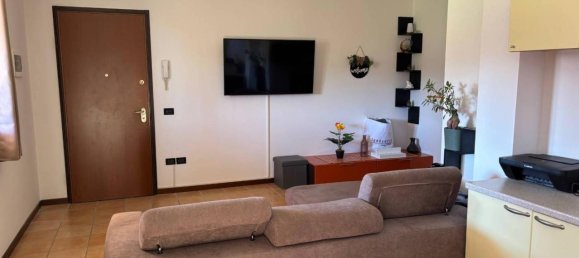 2-salle Appartement à Torri di Quartesolo, Italy No. 40463 4