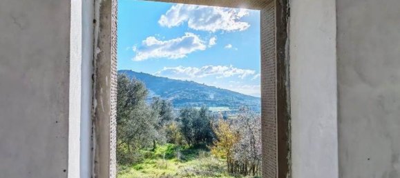 3-Zimmer Haus in Cortona, Italy, Nr. 78861 3