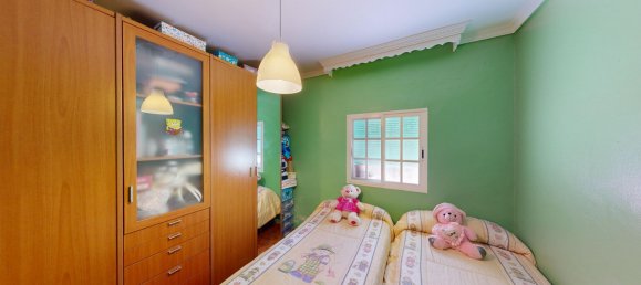 Дом с 3 спальнями в Бенамокарра, Испания № 56435 4