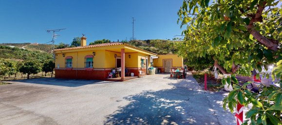 Дом с 3 спальнями в Бенамокарра, Испания № 56435 16