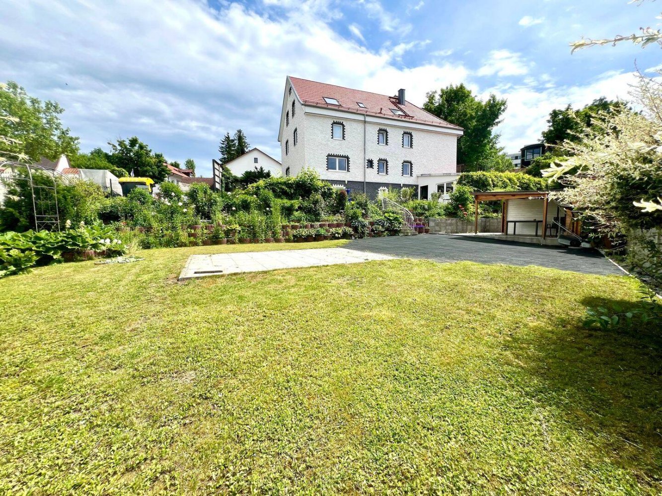 13غرفة بناية في Altotting, Germany رقم 185019