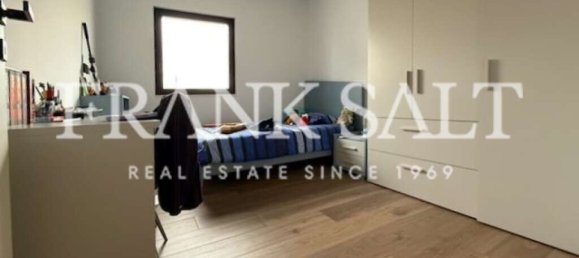 Дом с 6 спальнями в Аттард, Мальта № 2835 16