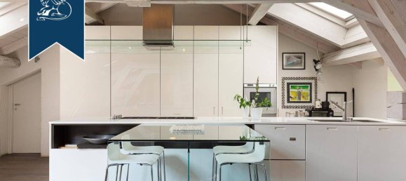 10 chambres Villa à Anzano del Parco, Italy No. 13226 19