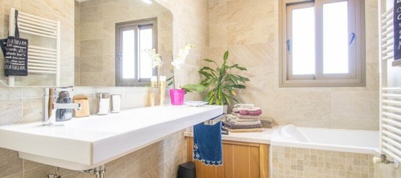 4 bedrooms Villa in Bombarral, Portugal No. 140904 18