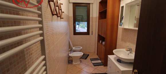 Apartamento de 3 divisões em Loro Ciuffenna, Italy N.º 235928 9