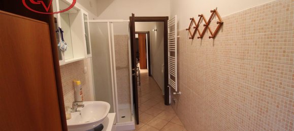 Apartamento de 3 divisões em Loro Ciuffenna, Italy N.º 235928 10