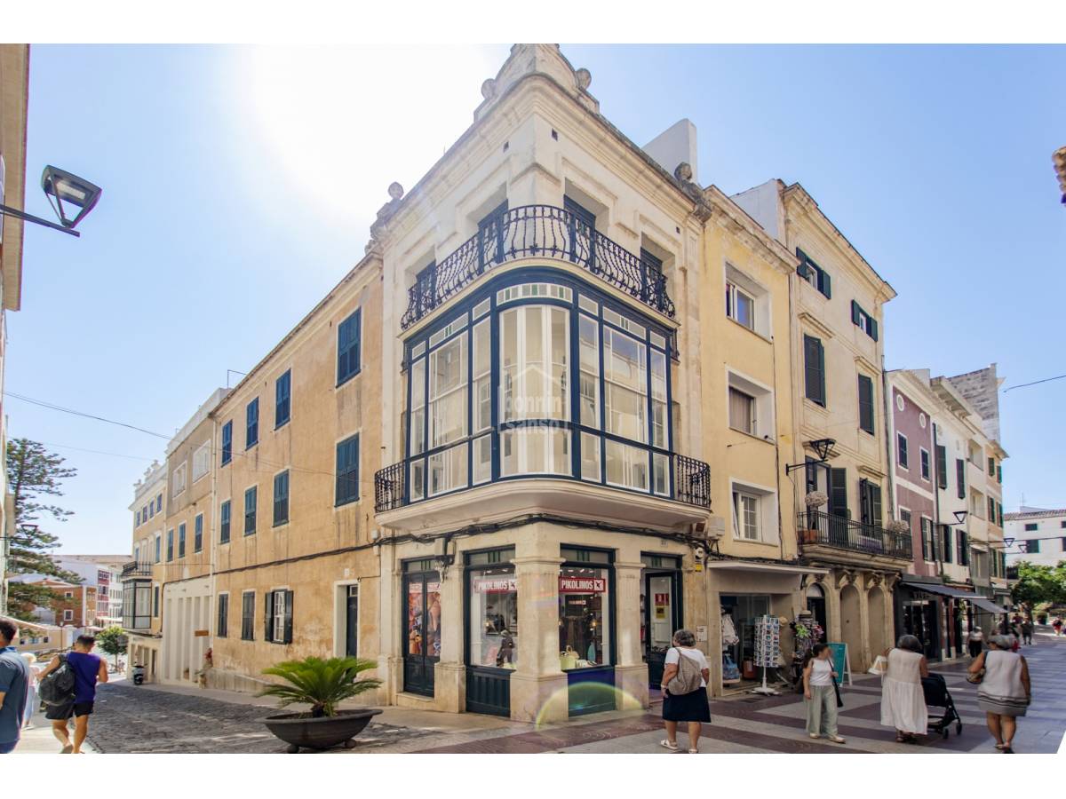 Imóvel comercial em Mahon, Spain 198 m² N.º 288425