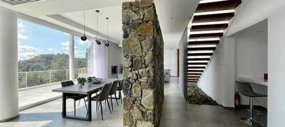 5 bedrooms House in Moniatis, Cyprus No. 6661 5