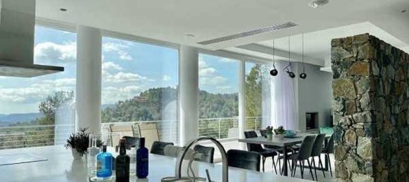 5 bedrooms House in Moniatis, Cyprus No. 6661 10