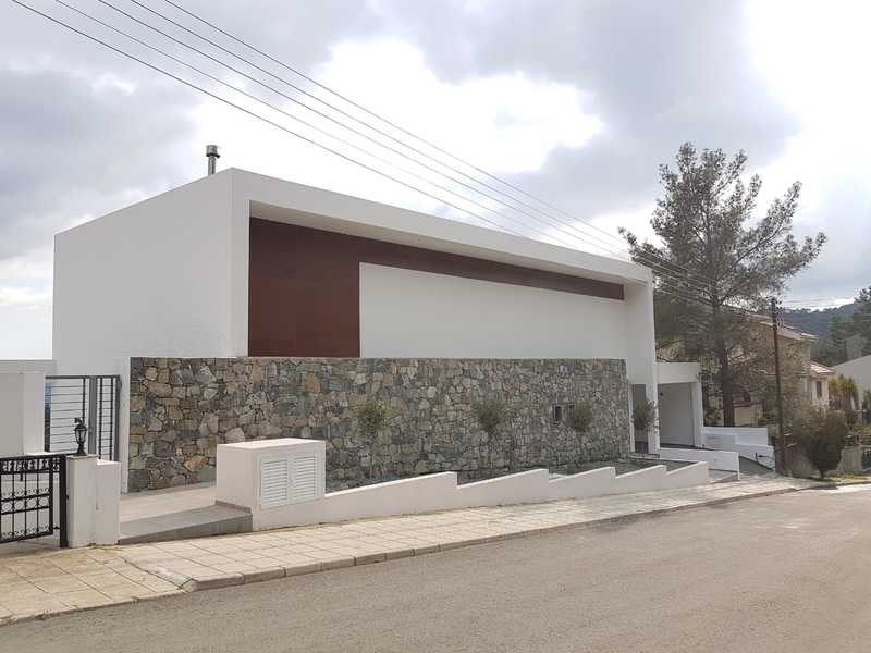5 bedrooms House in Moniatis, Cyprus No. 6661