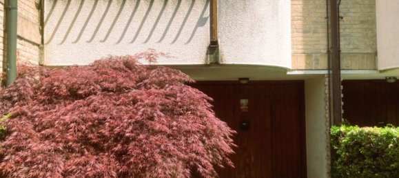 4 bedrooms House in Seregno, Italy No. 361140 20