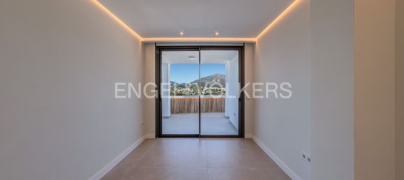2 bedrooms Penthouse in Marbella, Spain No. 126518 13