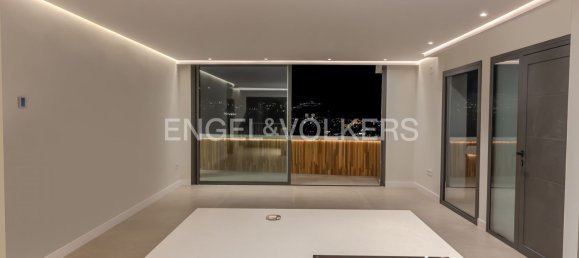 2 bedrooms Penthouse in Marbella, Spain No. 126518 15