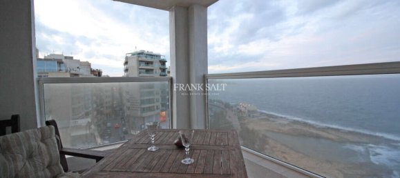 Apartamento de 3 dormitorios en Sliema, Malta No. 9733 2