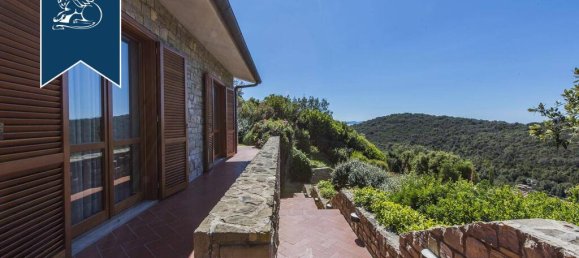 4 bedrooms Villa in Castiglione della Pescaia, Italy No. 331182 16