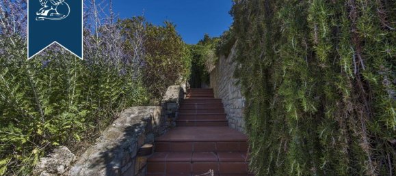 4 bedrooms Villa in Castiglione della Pescaia, Italy No. 331182 13