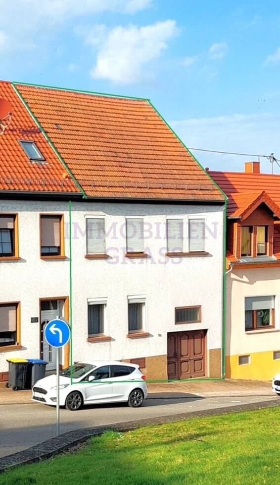 Moradia em banda de 5 divisões em Neunkirchen, Germany N.º 341689