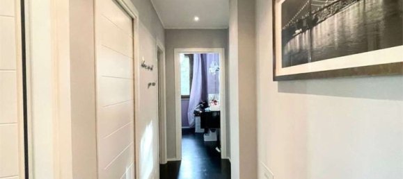 Apartamento de 4 habitaciónes en Castellarano, Italy No. 7448 9