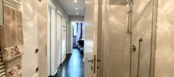 Apartamento de 4 habitaciónes en Castellarano, Italy No. 7448 15