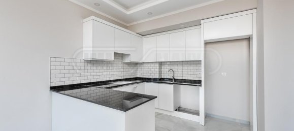 Квартира 1+1 в Аланья, Турция № 13902 4