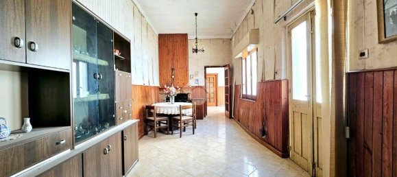 Дом с 5 комнатами в Куарту Сант'Элена, Италия № 177715 11