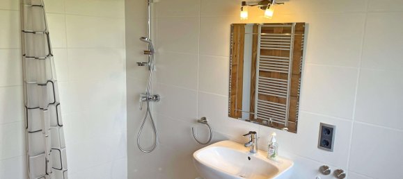 4 rooms House in Waldshut, Germany No. 72294 9