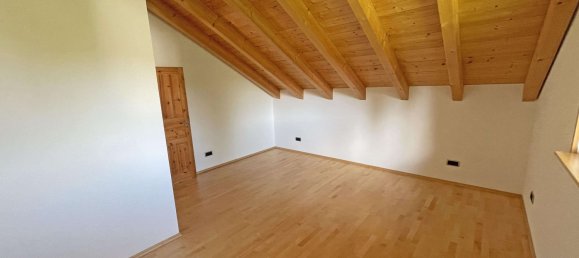 4 rooms House in Waldshut, Germany No. 72294 15