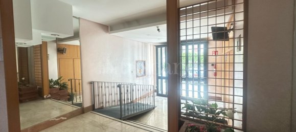 Apartamento de 4 habitaciónes en Palermo, Italy No. 299639 3