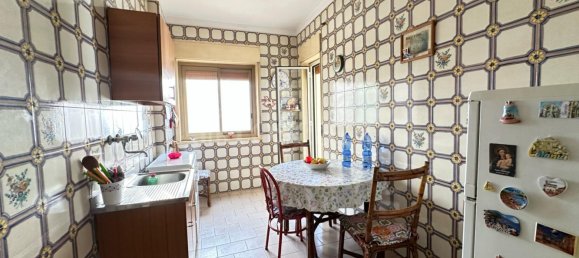 Apartamento de 4 habitaciónes en Palermo, Italy No. 299639 15