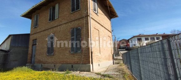 1 bedroom House in Montiglio Monferrato, Italy No. 136848 8