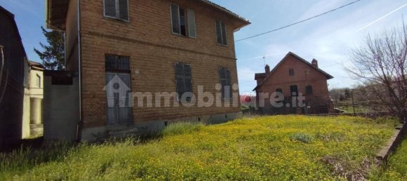 1 bedroom House in Montiglio Monferrato, Italy No. 136848 4
