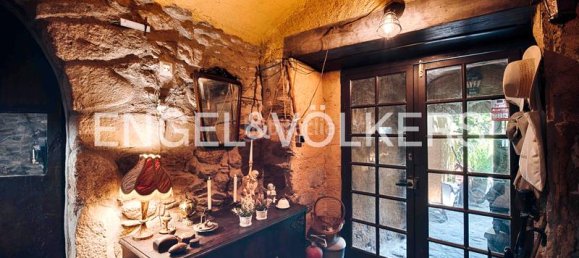 3 bedrooms House in Garriguella, Spain No. 169457 7