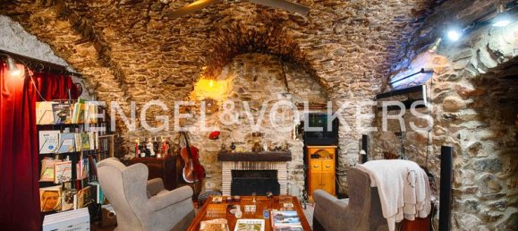 3 bedrooms House in Garriguella, Spain No. 169457 9