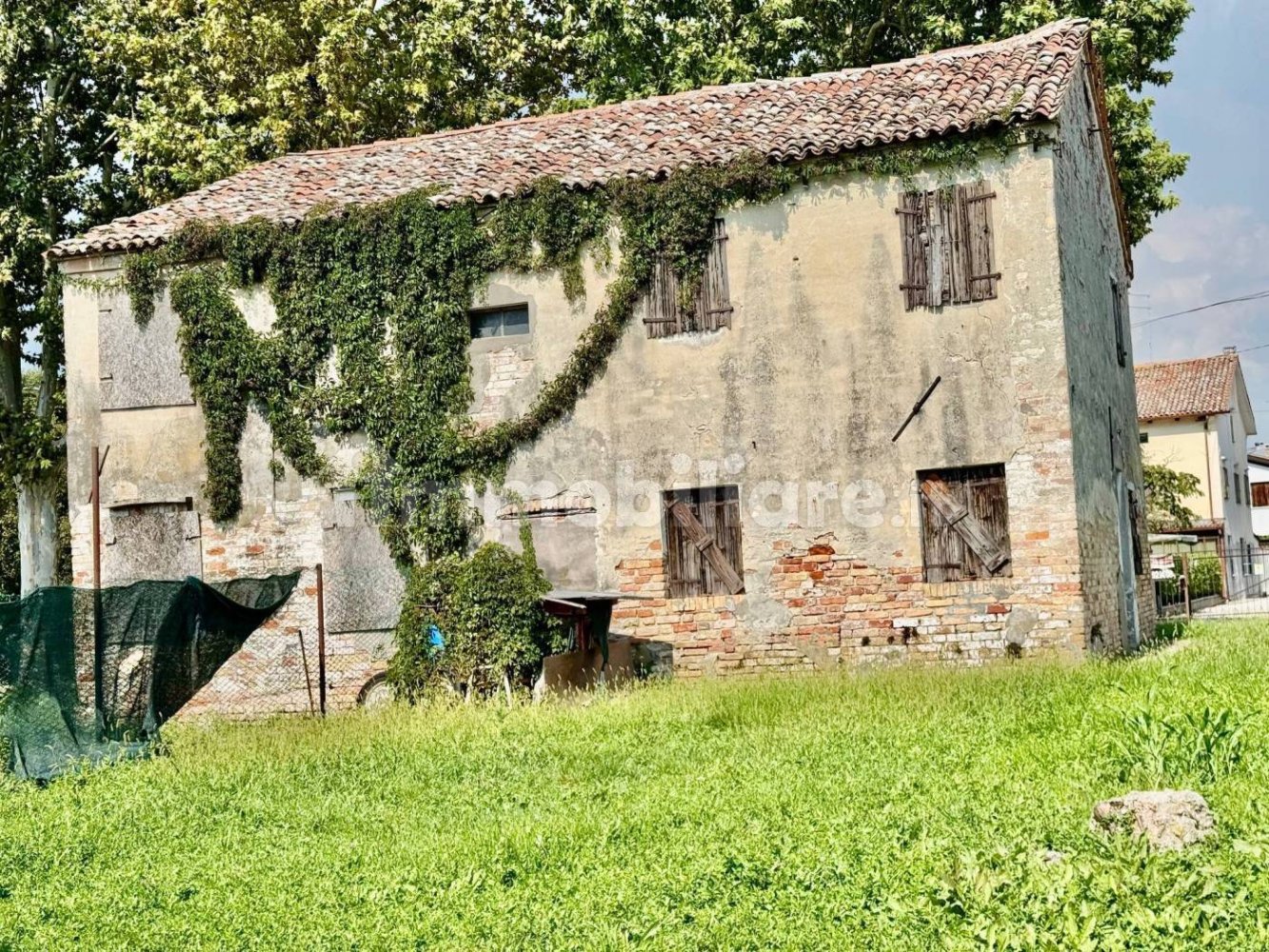 4 bedrooms House in Spinea, Italy No. 359373