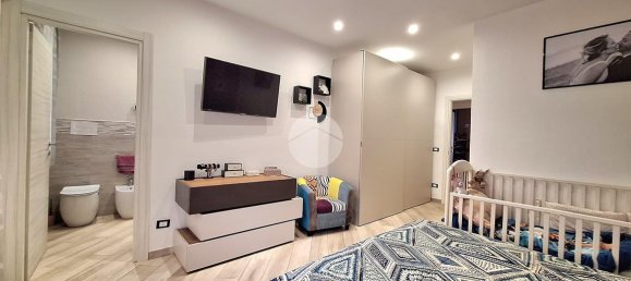 Apartamento de 5 habitaciónes en Palermo, Italy No. 15581 15