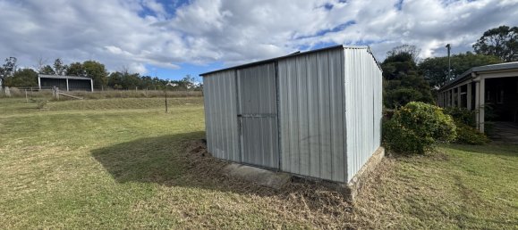 3 chambres Ferme à Brooklands, Australia No. 660 30