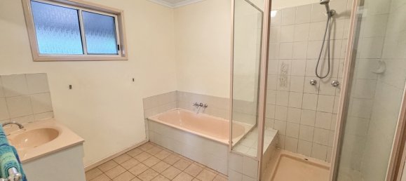 3 chambres Ferme à Brooklands, Australia No. 660 14