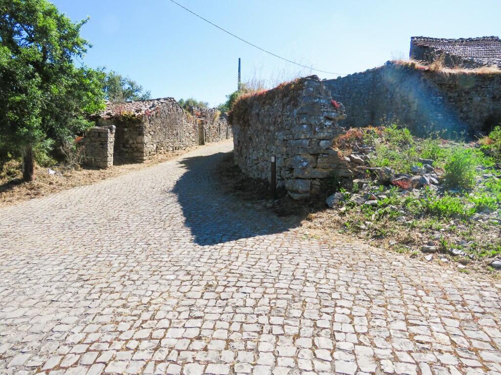  Land in Ansiao, Portugal No. 201324