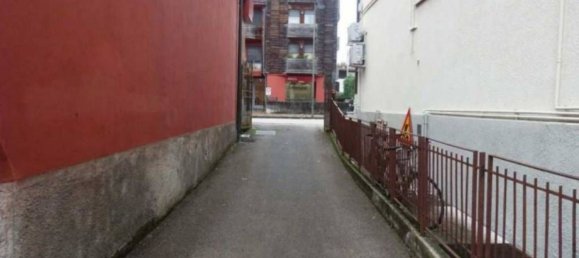 Apartamento de 3 dormitorios en Belluno, Italy No. 376998 4