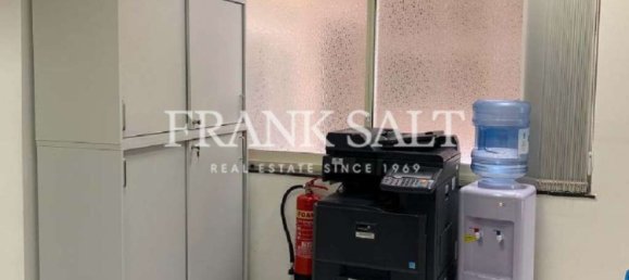 218m² Office in Valletta, Malta No. 12191 13