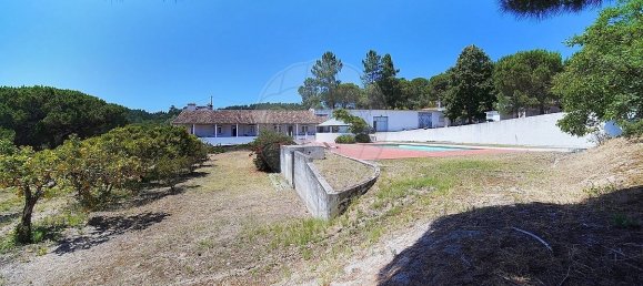 Villa de 4 dormitorios en Azambuja, Portugal No. 33020 24