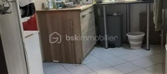 Casa de 2 dormitorios en Bolbec, France No. 353937 3