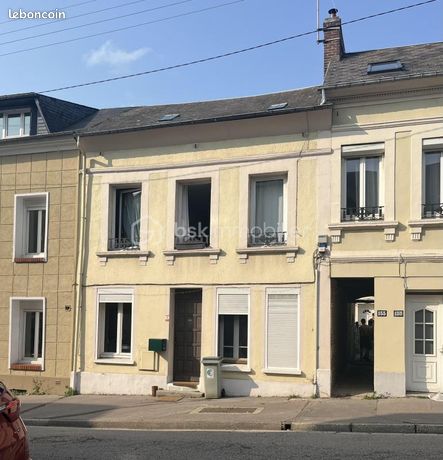 Casa de 2 dormitorios en Bolbec, France No. 353937