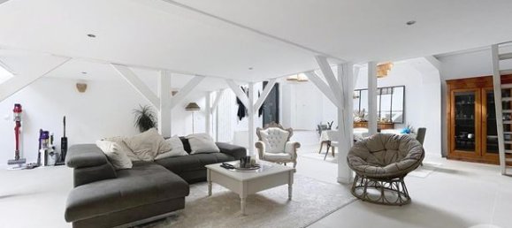 Apartamento de 4 dormitorios en Compiegne, France No. 309678 5