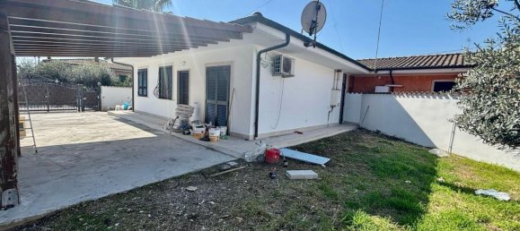 Villa de 3 habitaciónes en Ardea, Italy No. 68344 14