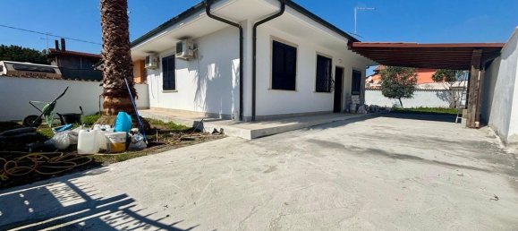 Villa de 3 habitaciónes en Ardea, Italy No. 68344 16