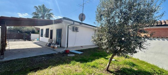 Villa de 3 habitaciónes en Ardea, Italy No. 68344 17