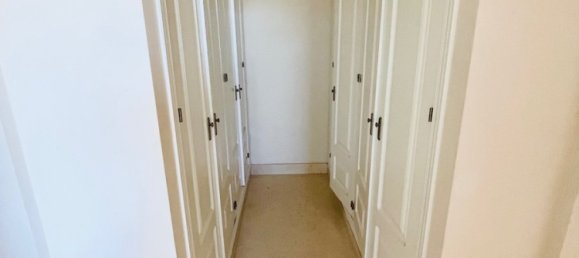 4 bedrooms Penthouse in Benahavis, Spain No. 4514 14